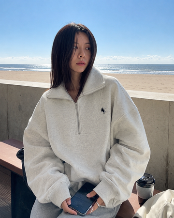 Women’s Cream White Quarter Zip High Collar Oversized Sweatshirt Everyday Travel