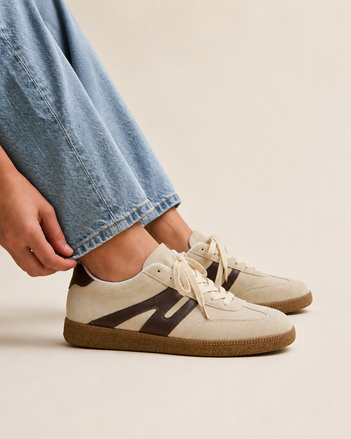 Women's Casual Retro Suede Sneakers  Beige & Brown Lace Up Gum Sole Shoes