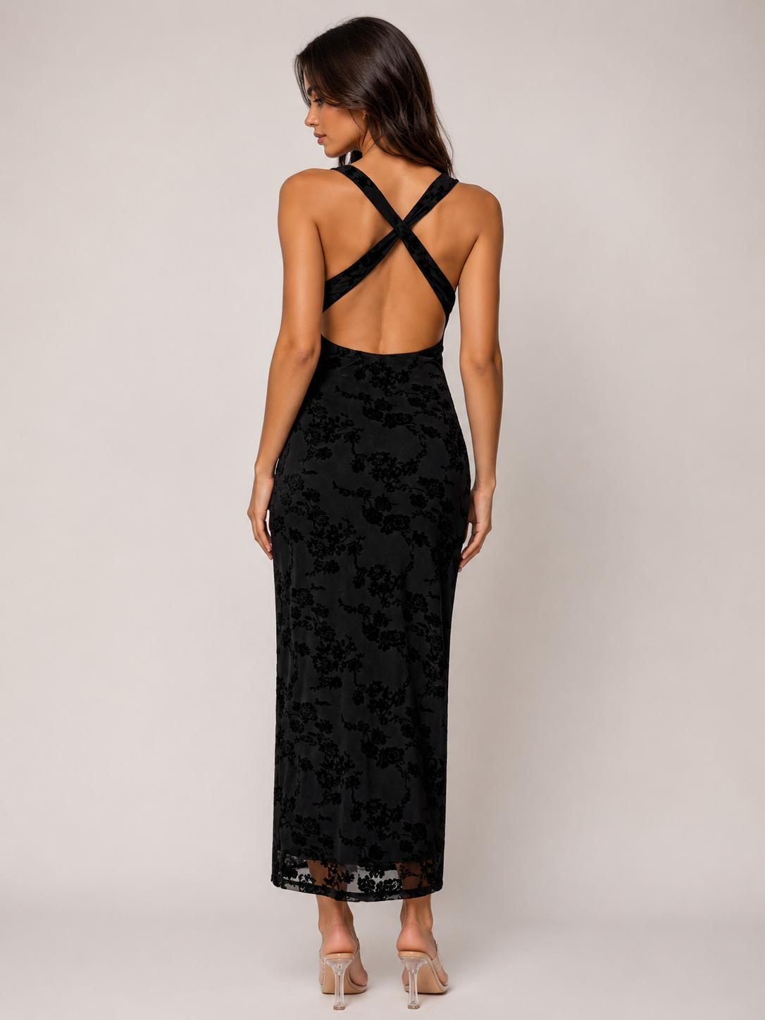 Women's Deep V-Neck Backless Maxi Dress  Elegant Sleeveless Bodycon, Wedding Guest & Summer Occasion Dress