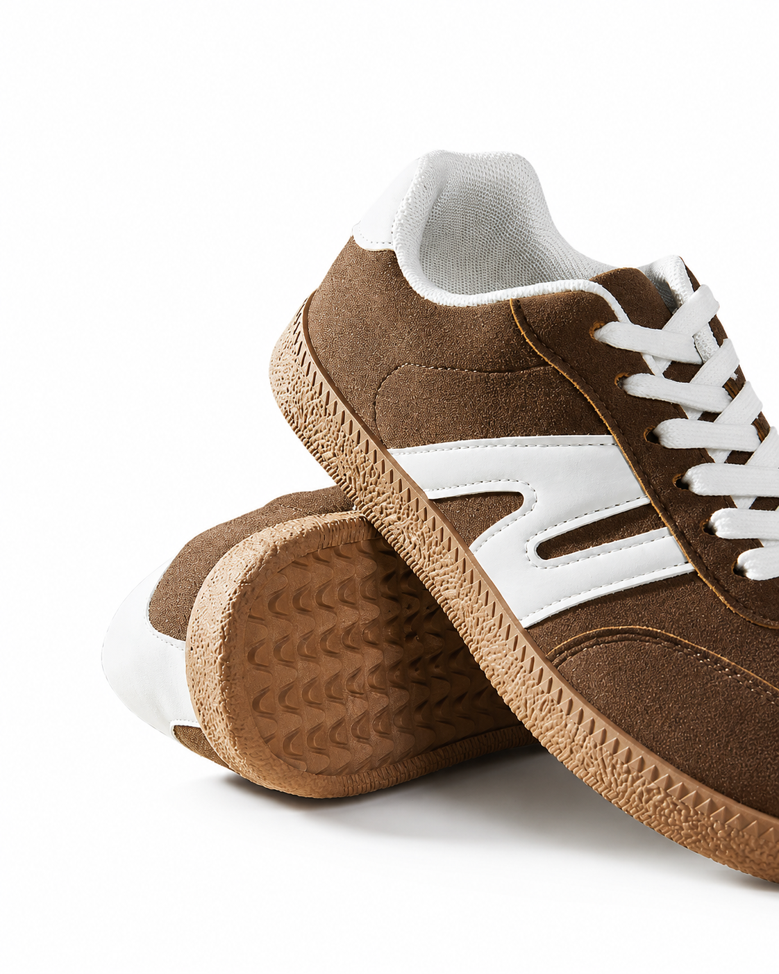 Women's Casual Retro Suede Sneakers  Beige & Brown Lace Up Gum Sole Shoes