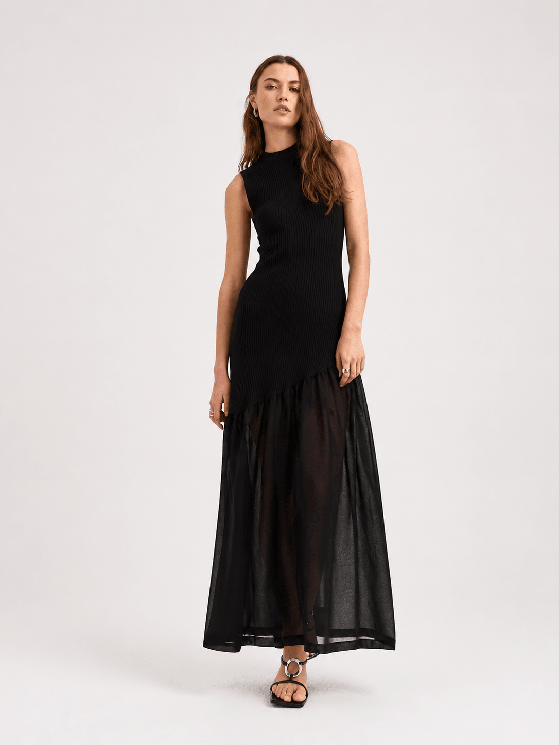 Woman's Elegant Sleeveless Fishtail Bodycon Dress - Edin London