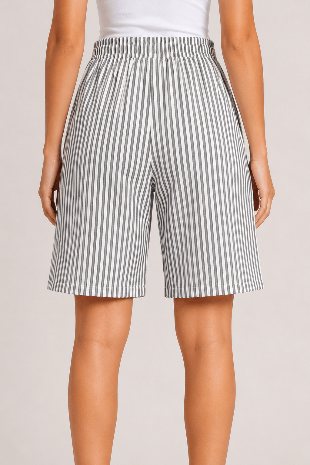 Women's Checkered Bermuda Shorts Knee Length Casual Loose Fit Shorts with Side Pockets - Edin London